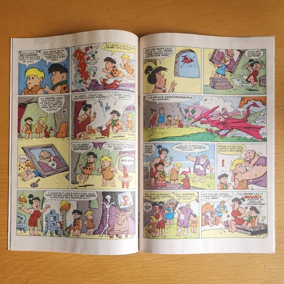 Flintstone Kids #1, #2 - 1980s Comic Books (Lot of 2)  - Picture 6 of 13